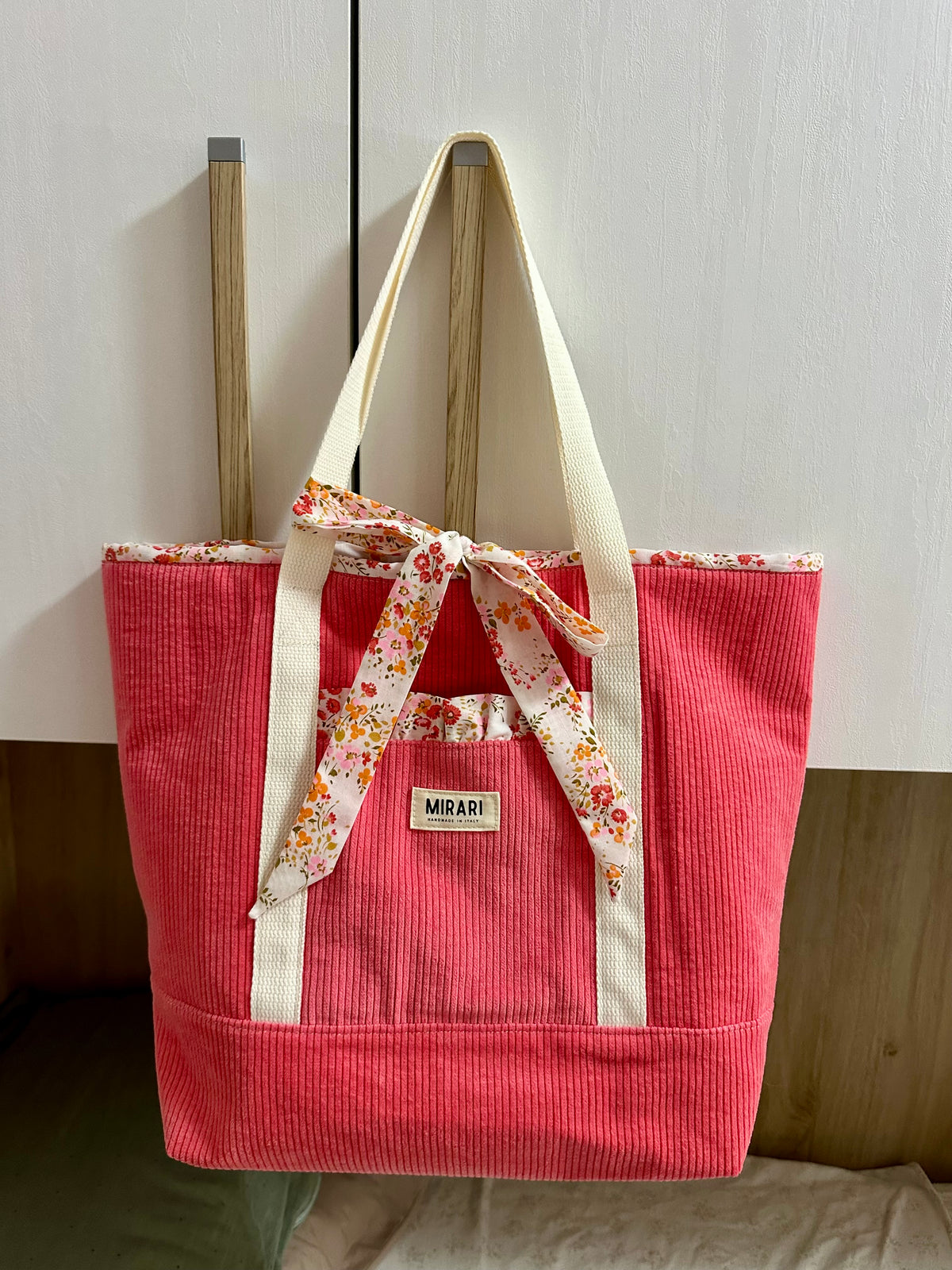 Tote bag "Afrodite" - Velluto a coste Fragola