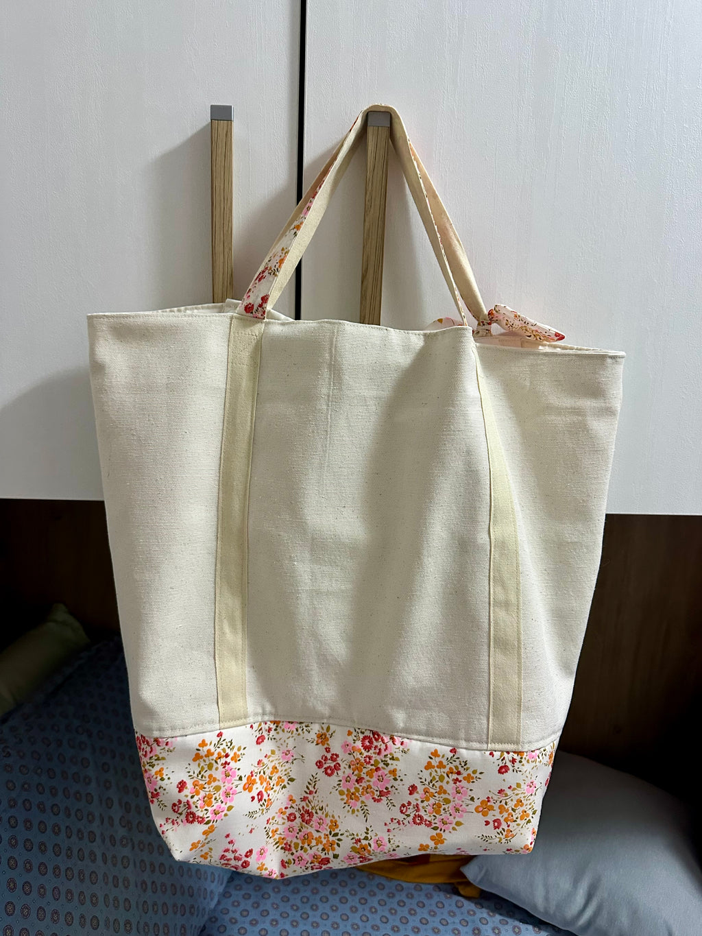 Maxi tote bag cotone con tasche - fiori arancio e rosa - PRONTA CONSEGNA