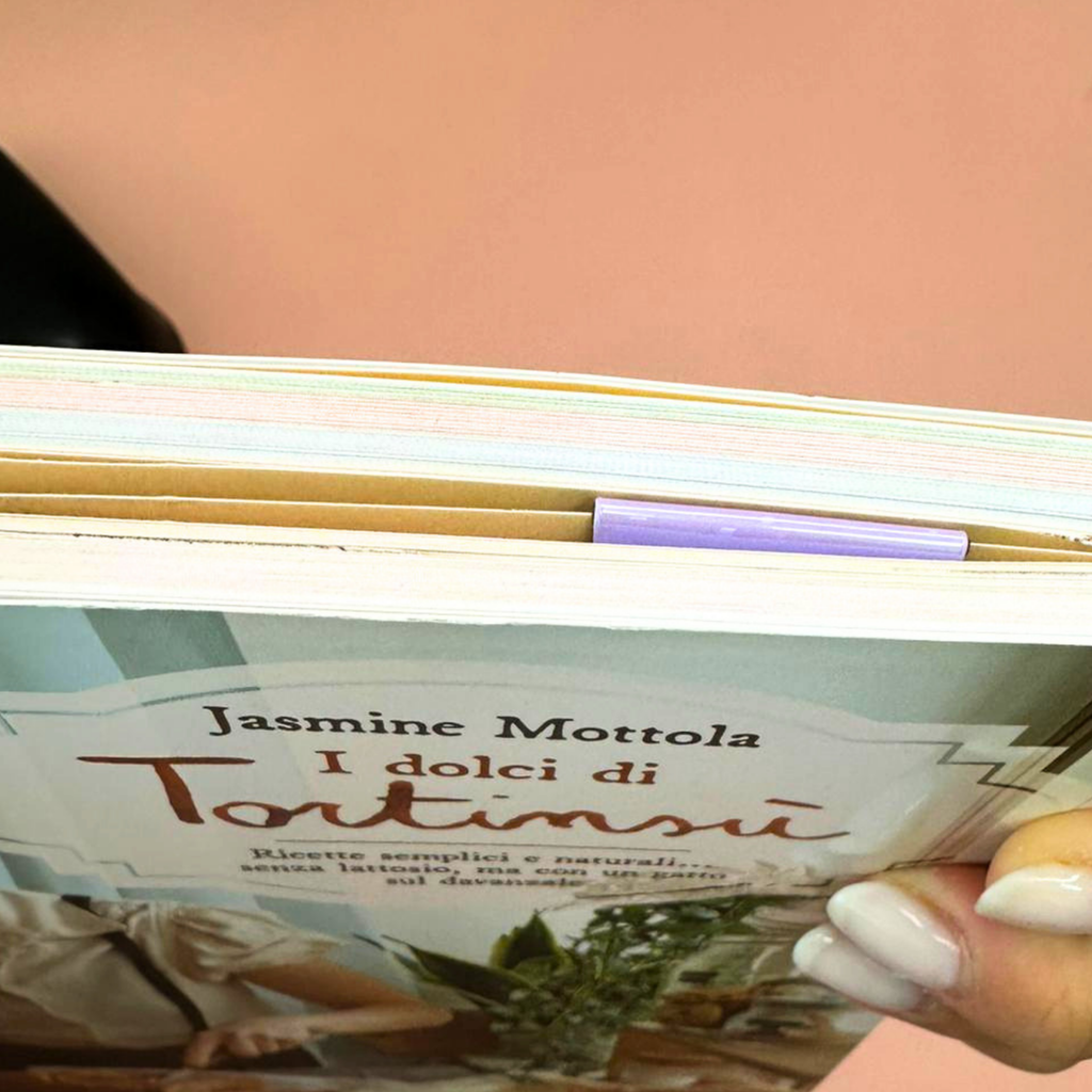 Segnalibro magnetico Dolcissime Letture - Pancakes ai mirtilli con righe rosa